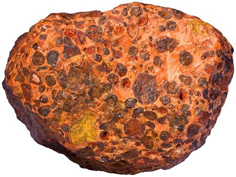  Bauxite: Un Minerale Multiforme per Industria e Tecnologia!